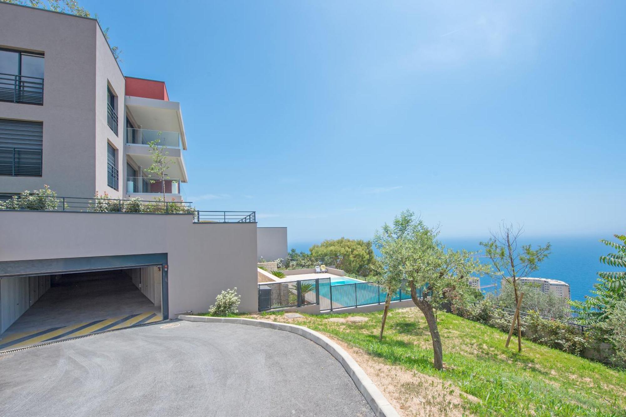 Luxueux - Parking Prive - Piscine - Cc Appartement Beausoleil