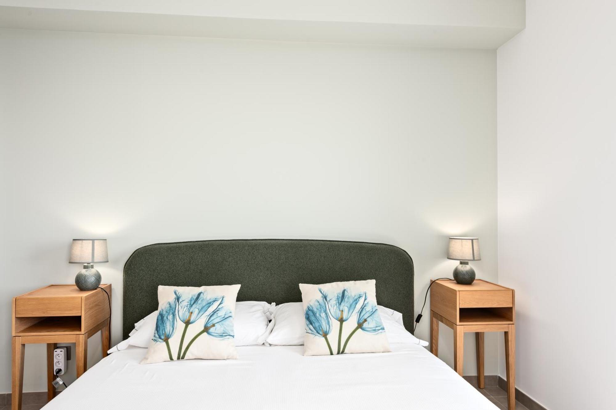 Luxueux - Parking Prive - Piscine - Cc Appartement *