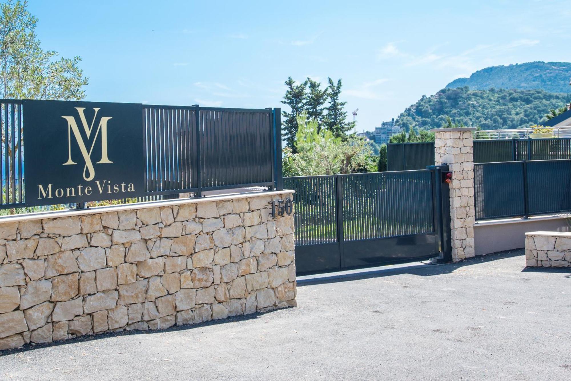 Appartement Luxueux - Parking Prive - Piscine - Cc